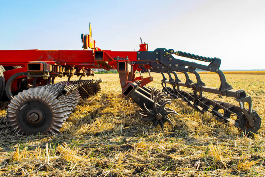 Tilingdown Farm The Benefits and Challenges of Minimal Tillage Farming | AgNote
